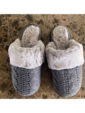 Slippers Size M❤️❤️